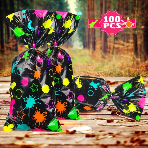 Vista 3 de Epakh Paquete de 100 bolsas de caramelos de neón de plástico, coloridas golosinas que brillan en la oscuridad, bolsas de regalo, envoltura de regalo