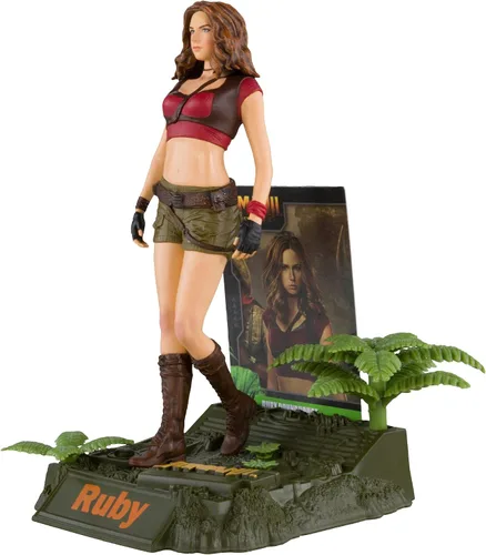 Vista 4 de McFarlane Toys - Figura posada de Ruby Roundhouse (Jumanji) de Movie Maniacs de 6 pulgadas