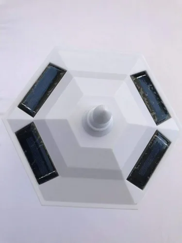 Vista 4 de Juego de 2 luces solares para jardín al aire libre, acabado blanco, hexágono de 5 x 5 pulgadas, con LED SMD blancos para postes de valla de madera