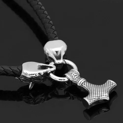Vista 3 de GuoShuang MJOLNIR - Collar con colgante de amuleto de acero inoxidable con martillo de Thor