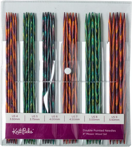 Vista 5 de Knit Picks Juego de agujas de tejer de madera de doble punta (mosaico de 4 pulgadas) 4" DPN set comes with seven sizes from US 0 - 4 (2 - 3.5 mm)