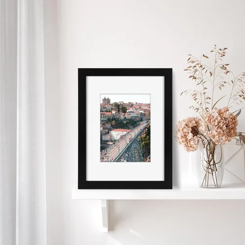 Vista 6 de Frametory, Portarretratos de 9 x 12 pulgadas, para fotos de 6 x 8 pulgadas con paspartú, moldura ancha, accesorios de montaje en pared preinstalados