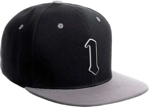 Vista 193 de Daxton Gorra clásica con visera de billete plano con letras del alfabeto inglés antiguo de la A a la Z