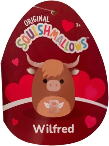 Vista 3 de Squishmallows Wilfred Longhorn - Peluche marrón vaca de 8 pulgadas con monograma con plateado brillante B en el vientre y fosas nasales rosadas