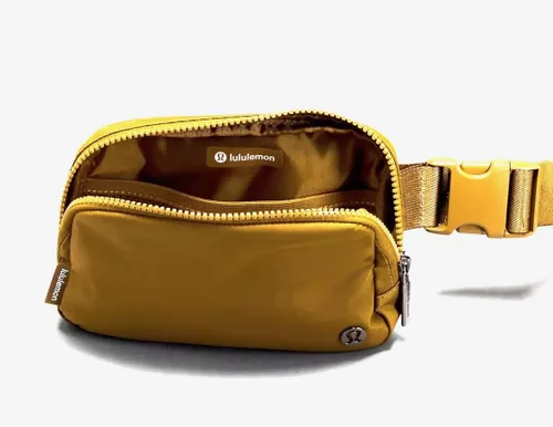 Vista 3 de Lululemon Everywhere - Bolsa para cinturón de 1L (caramelo nacido)