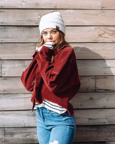 Vista 3 de Funky Junque Exclusives - Gorro de punto acanalado sólido para mujer