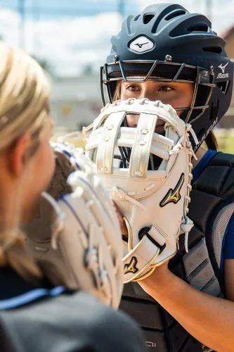 Vista 10 de Mizuno Mizuno Women's Samurai Boxed Catcher's Gear Set