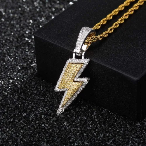 Vista 3 de JINAO Hip Hop - Colgante con diseño de rayo chapado en oro de 18 quilates con circonita cúbica con micropave de imitación de diamante para hombres