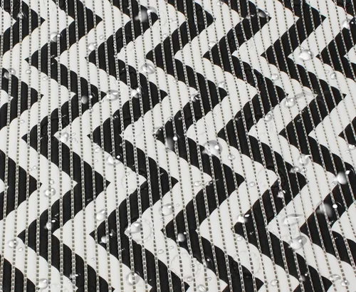 Vista 3 de Splash Home Chevron Softee - Tapete individual para bañera, antideslizante, extra largo, con 58 ventosas, 36 pulgadas de largo x 17 pulgadas