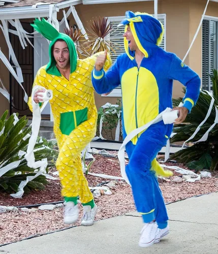 Vista 3 de Tipsy Elves Disfraces de Halloween para hombre - Monos divertidos de comida para hombre