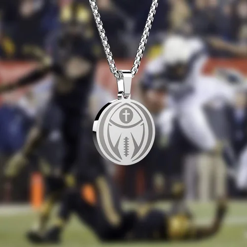 Vista 2 de seensea Collar con colgante deportivo de béisbol, versículo bíblico inspirador Lucas 137, regalo cristiano para hombres y mujeres