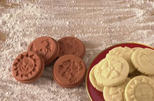 Vista 2 de JBK Pottery Sellos de Galletas de Terra Cotta para Hornear, Seguros para Horno y Lavavajillas - Cortador de Galletas, Moldeador, Prensa de Sellos
