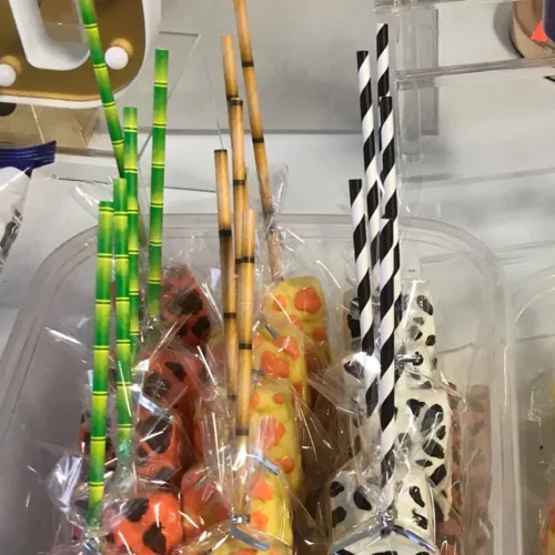 Vista 7 de Pajitas de papel biodegradables con estampado de bambú para caja de fiesta de 100