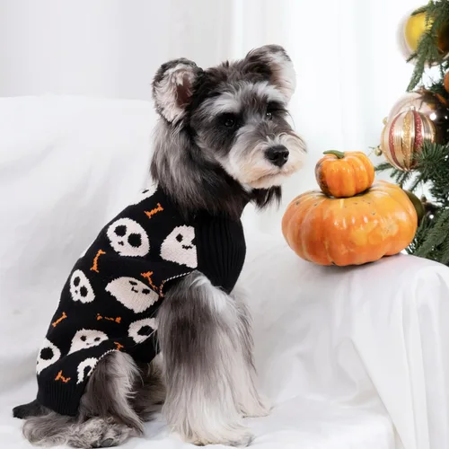 Vista 2 de CuteBone Suéter de calavera de Halloween para perros pequeños, cuello alto, ropa de invierno para mascotas, ropa de gato con agujero para arnés