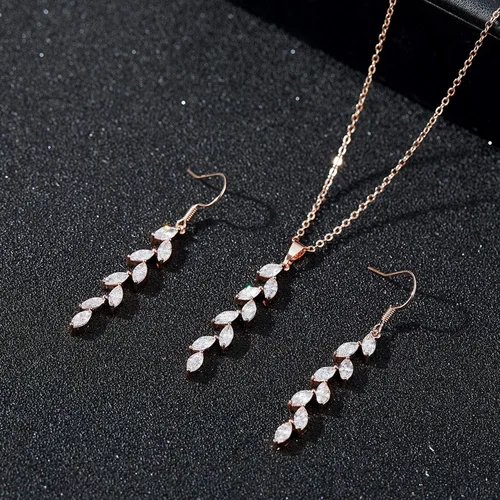 Vista 3 de SWEETV Juego de joyas de boda para novias sirvienta circonita cúbica marquesa collar de novia juego de aretes para mujer disfraz de graduación