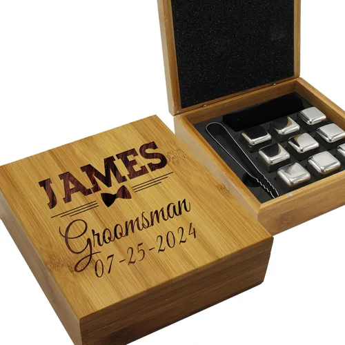 Vista 7 de The Wedding Party Store Juego de regalo personalizado de piedra de whisky, caja de piedras grabadas personalizadas (nombre y estilo inicial)