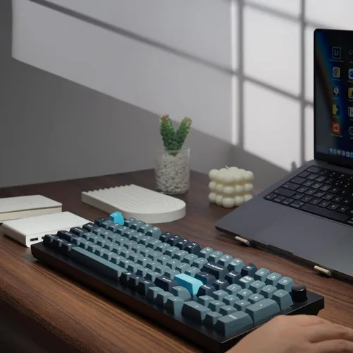 Vista 8 de Keychron Q5 Pro Teclado Mecánico Inalámbrico QMK/VIA, Diseño de 96% de Distribución Programable con Botón Giratorio, Diseño de Doble Junta