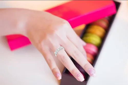 Vista 3 de Anillo de moissanita eternidad, anillos de boda para mujer, 2.0 quilates, 5 piedras, anillo de moissanita de plata de ley 925 con chapado en oro