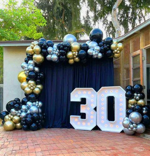 Vista 3 de Juego de 60 globos de color negro dorado y plateado, 60 globos metálicos cromados dorados y plateados de 12 pulgadas para cumpleaños, boda