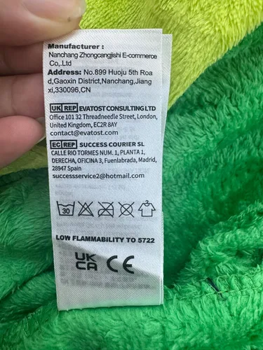 Vista 9 de LOLANTA Boys' Girls' Hooded Flannel Bathrobes Kids Soft Sleepwear Dinosaur Dressing Gown Gift