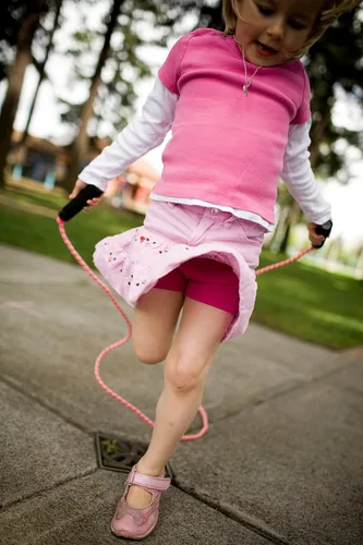 Vista 3 de Shorts Monkeybar Buddies para niñas