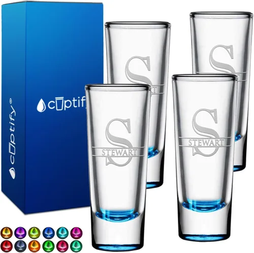 Vista 8 de Vaso de chupito personalizado con fondo negro personalizado de 2 oz, vasos de chupito cordiales con inicial y nombre en script dividido