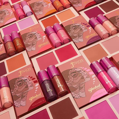 Vista 5 de Juvia's Place Colorete líquido Rosey Posey, cosméticos impecables