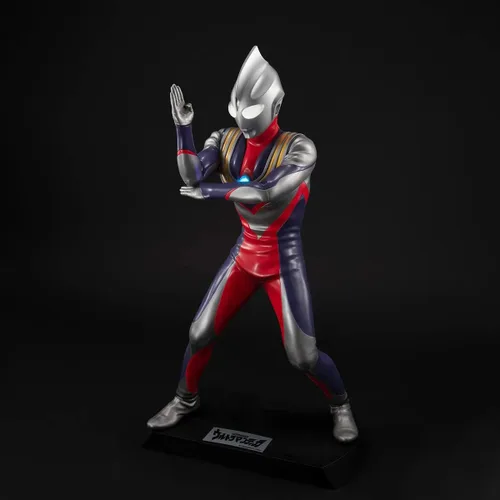 Vista 4 de Megahouse - Ultraman - Ultraman Tiga (Multi Tipo), Estatua Coleccionable Ultimate Article