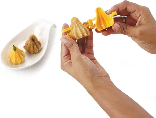 Vista 2 de Modak Moldeador – Juego de 2 pequeños Nº 2 de plástico Modak Sancha para Ganesh Chaturthi, herramienta de fabricación de dulces indios