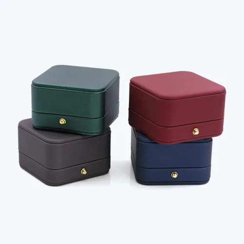 Vista 4 de Caja de compromiso de boda, caja de compromiso verde, caja cuadrada de terciopelo de cuero, caja para anillos de joyería de terciopelo de alta