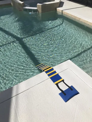 Vista 2 de KHTS6310® Rampa de escape de seguridad para piscina de gatos - Original fabricada en EE. UU