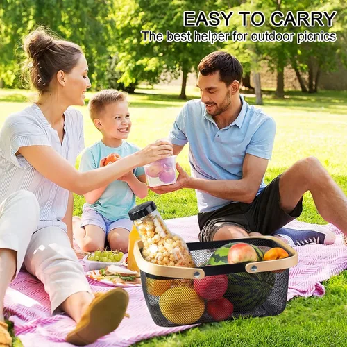 Vista 7 de Cesta portátil de cosecha de jardín, diseño de malla, cesta de almacenamiento de alambre con mango de bambú natural, cesta de malla con asa
