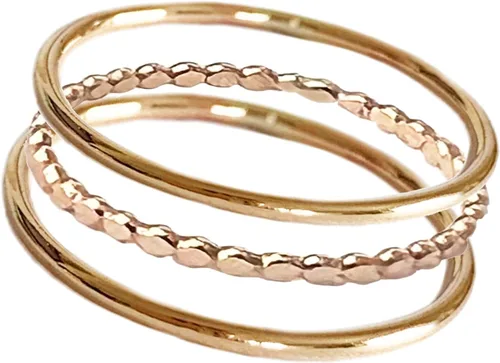 Vista 2 de Mini anillos apilables Bitsy Tres anillos apilables rellenos de oro de 14 quilates o de ley Úsalos como anillos para los dedos, nudillos o dedos