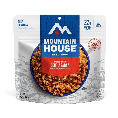 Vista 3 de Mountain House Lasaña de ternera liofilizada para acampar, 12 porciones, vida útil de 30 años