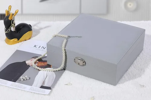 Vista 7 de misaya Joyero para pendientes para mujer, organizador de joyas con 50 ranuras, caja de soporte para aretes, anillos, collares, regalo para mujeres