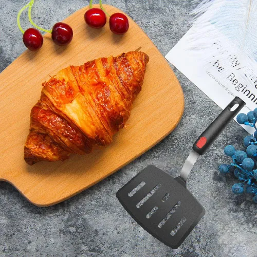 Vista 9 de Juego de 4 Espátulas Volteadoras de Silicona, Wiztoynia Espátulas de Cocina Resistentes al Calor 600°F para Utensilios de Cocina Antiadherentes