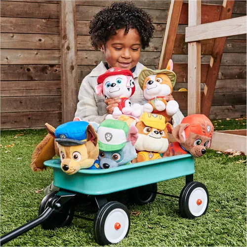 Vista 3 de GUND - Peluche oficial de PAW Patrol Everest en uniforme de rescate en nieve característico, animal de peluche para edades de 1 y en adelante, 15,2