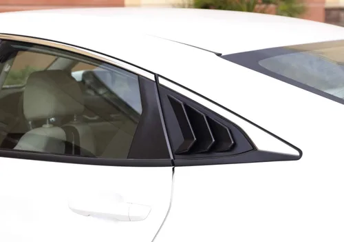 Vista 3 de iJDMTOY Ventana lateral trasera izquierda/derecha con acabado negro para ventanilla lateral trasera compatible con Honda Civic Sedan 2016-21