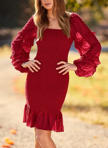Vista 8 de PRETTYGARDEN Vestido corto ajustado fruncido para mujer, manga larga, cuello cuadrado, lunares suizos, volantes, vestido elegante de sirena