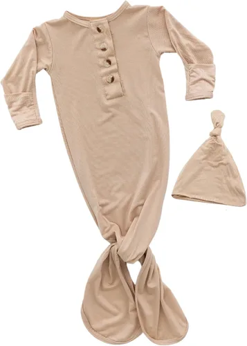 Vista 10 de Stroller Society Conjunto de bata y sombrero para bebé recién nacido anudado para bebé niño o niña Verde militar
