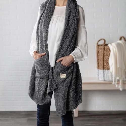 Vista 6 de DEMDACO Giving Shawl - Chal de punto suave de nailon para mujer, talla única, en caja de regalo