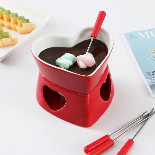 Vista 2 de Sizikato Juego de fondue de chocolate de porcelana roja en forma de corazón, 10 onzas