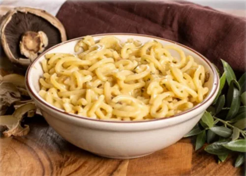 Vista 4 de Alessi Taste of Italy - Caja de regalo de variedad navideña, muestra de sopas inspiradas culturalmente, pastas, risottos, farros y palitos de pan