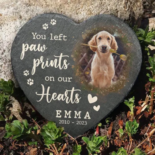 Vista 6 de Sympathy Pet Bereavement Piedra en forma de corazón con huella de perro, placa personalizada para decorar cementerios, recuerda a tus seres queridos