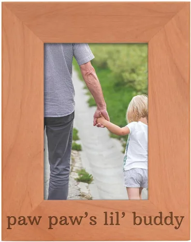 Vista 25 de Personalized Gifts Grandpa Gift Grandpa's Lil' Buddy Grandson - Marco de fotos de madera natural grabado de 4 x 6 pulgadas, diseño de paisaje