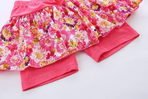 Vista 18 de LittleSpring Conjunto de verano para niñas con camiseta sin mangas y pantalones cortos florales