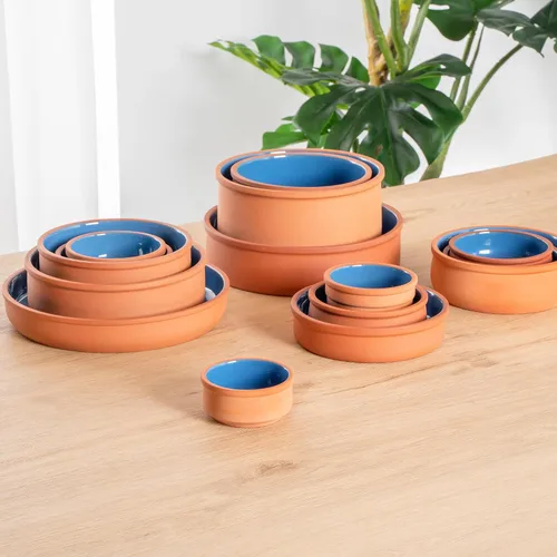 Vista 12 de Restaurantware-Terra Tek Cazuelas de Terracota de 2.7 Onzas, 2 Ollas de Arcilla Esmaltada Azul Para Cocinar - Listas para Horno, Aptas