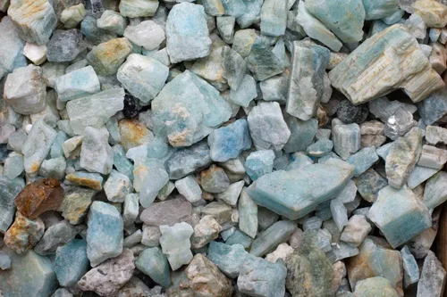 Vista 5 de Fantasia Materiales: 1/4 lb Aguamarina Natural Piedras en bruto de Pakistán, Piedra
