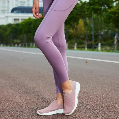Vista 2 de TIOSEBON Tenis para caminar para mujer, tenis de punto sin cordones, cómodos tenis de malla