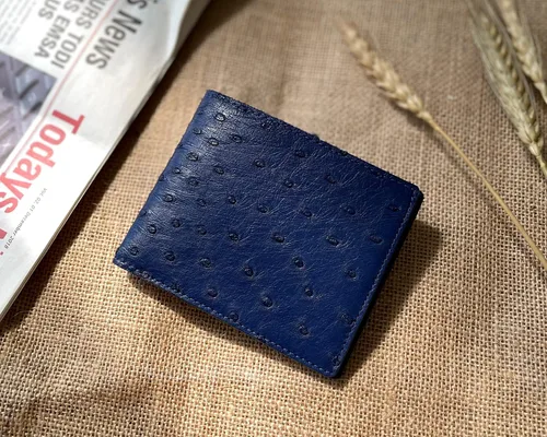 Vista 2 de HATA Cartera plegable de cocodrilo de cocodrilo para hombre, hecha a mano, bloqueo RFID o Hornback por vietnamita, Avestruz Azul Marino-DOBLE LADO